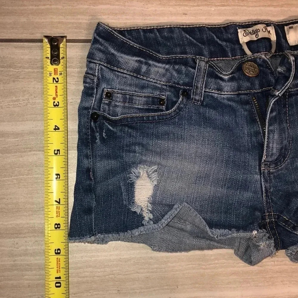 Jean Shorts - Picture 5 of 5
